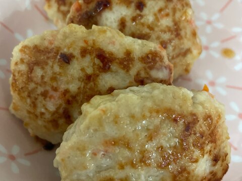 鶏むね肉ハンバーグ(すりごま、きな粉入り)